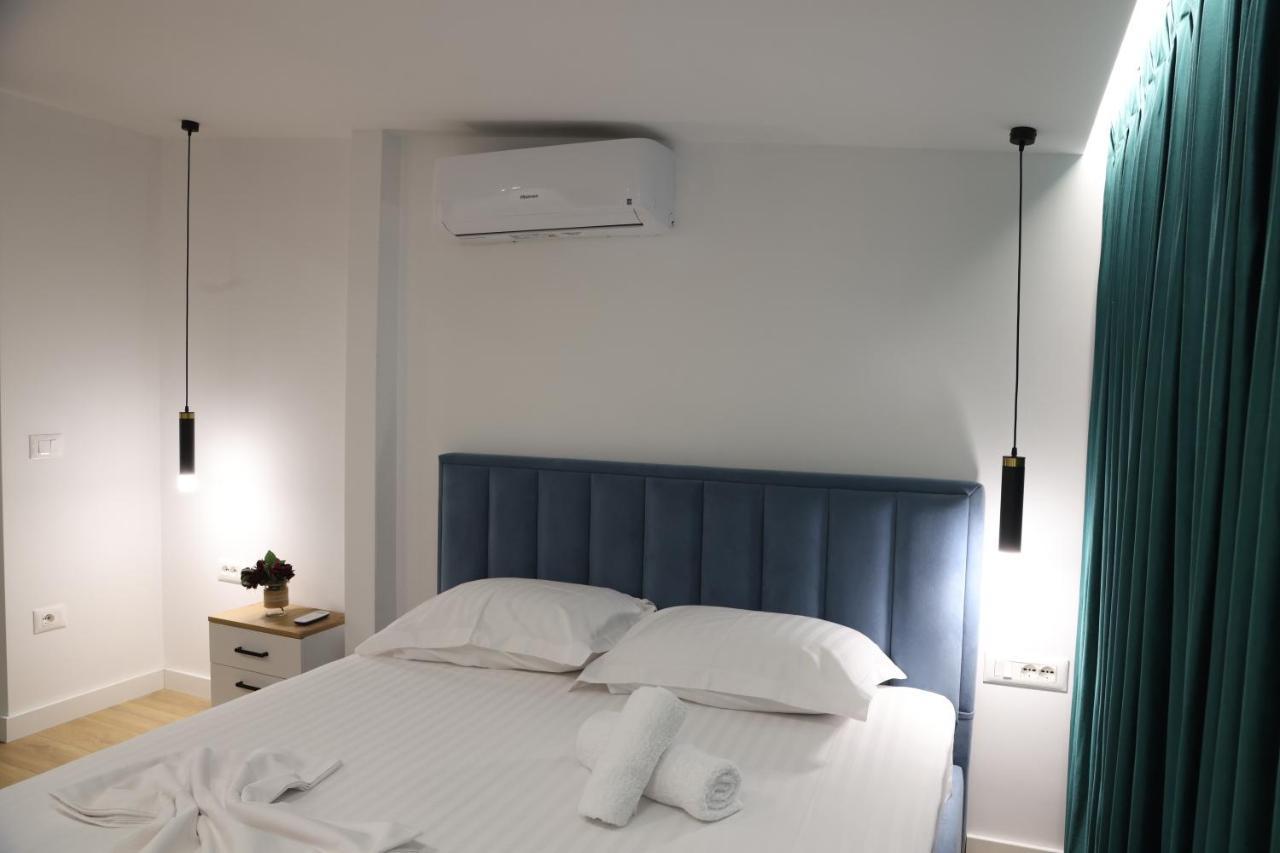 Come&Recome Tirana Apartments Bagian luar foto