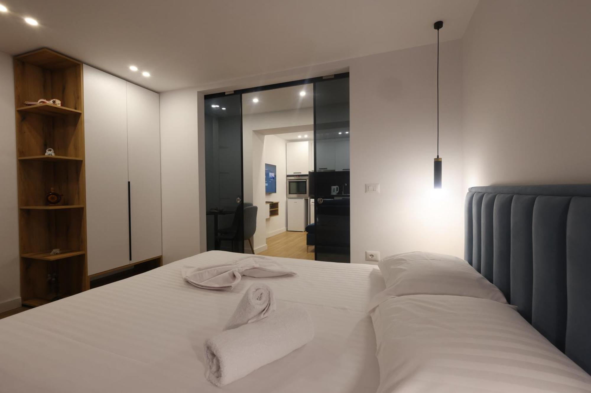 Come&Recome Tirana Apartments Bagian luar foto